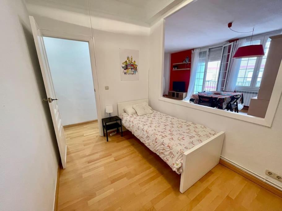 Acogedor Apartamento En Сарагоса Екстер'єр фото