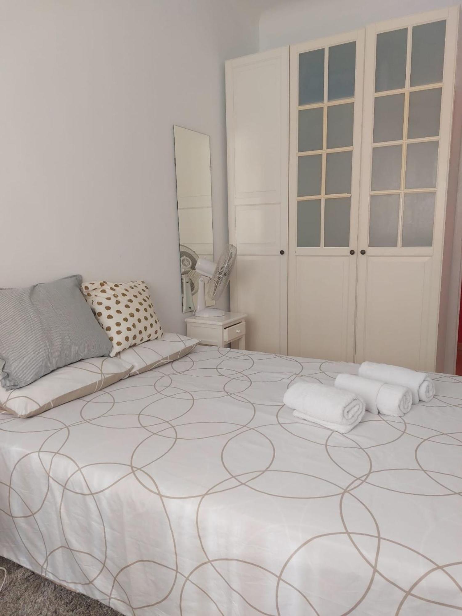 Acogedor Apartamento En Сарагоса Екстер'єр фото